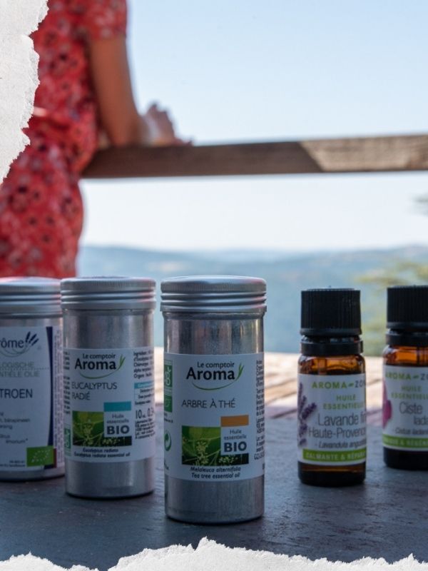 Les ateliers phytothérapie aromathérapie ont 10 thématiques différentes : la trousse de l'été, fabrication d'un sirop pour la toux...