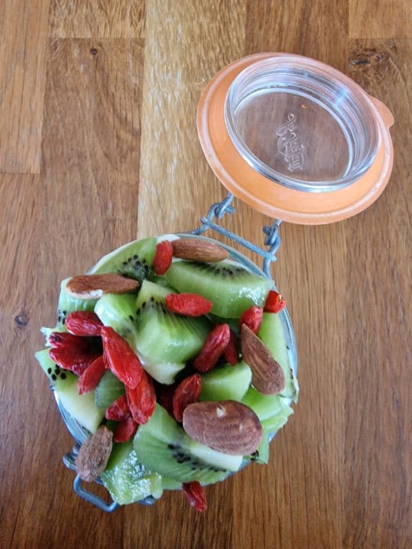 Nourrir la flore intestinale avec des aliments antioxydants et anti-inflammatoires pour réduire l'inflammation et les symptômes d'allergies